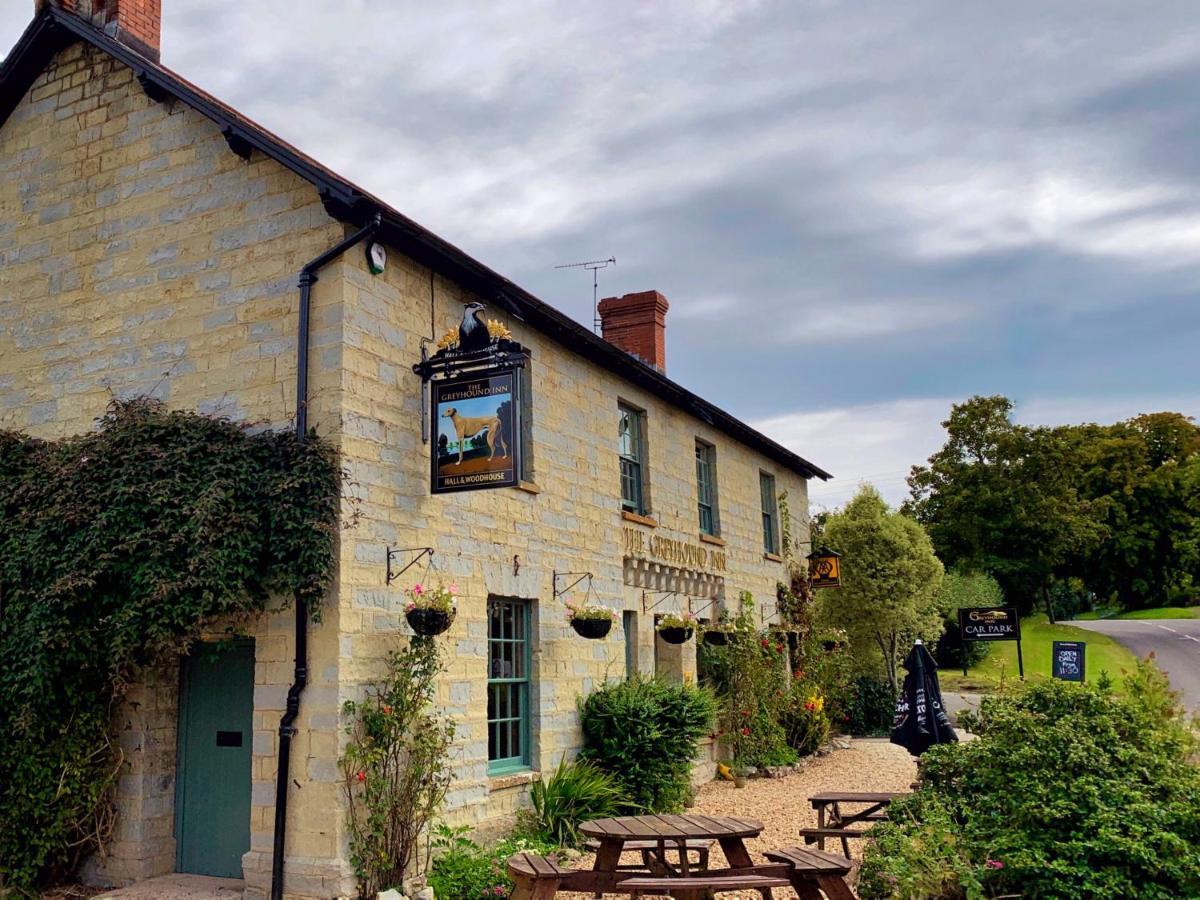 The Greyhound Inn Taunton Exterior foto